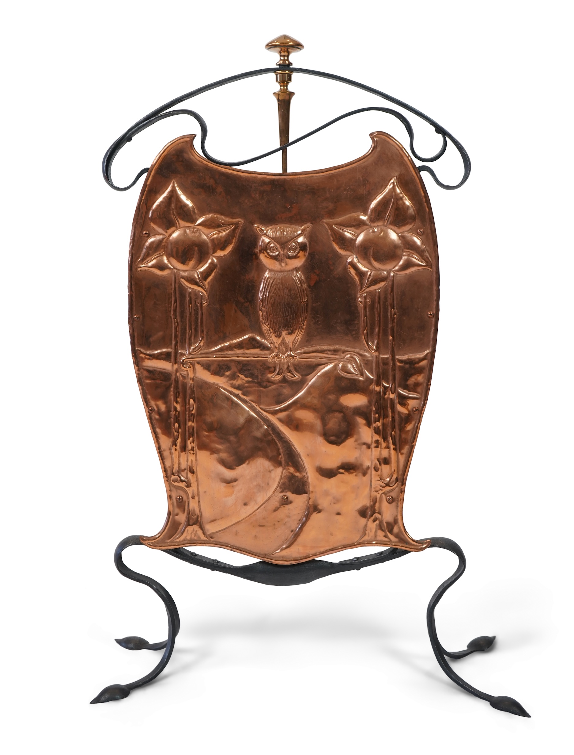 An Arts and Crafts copper and wrought iron fire screen